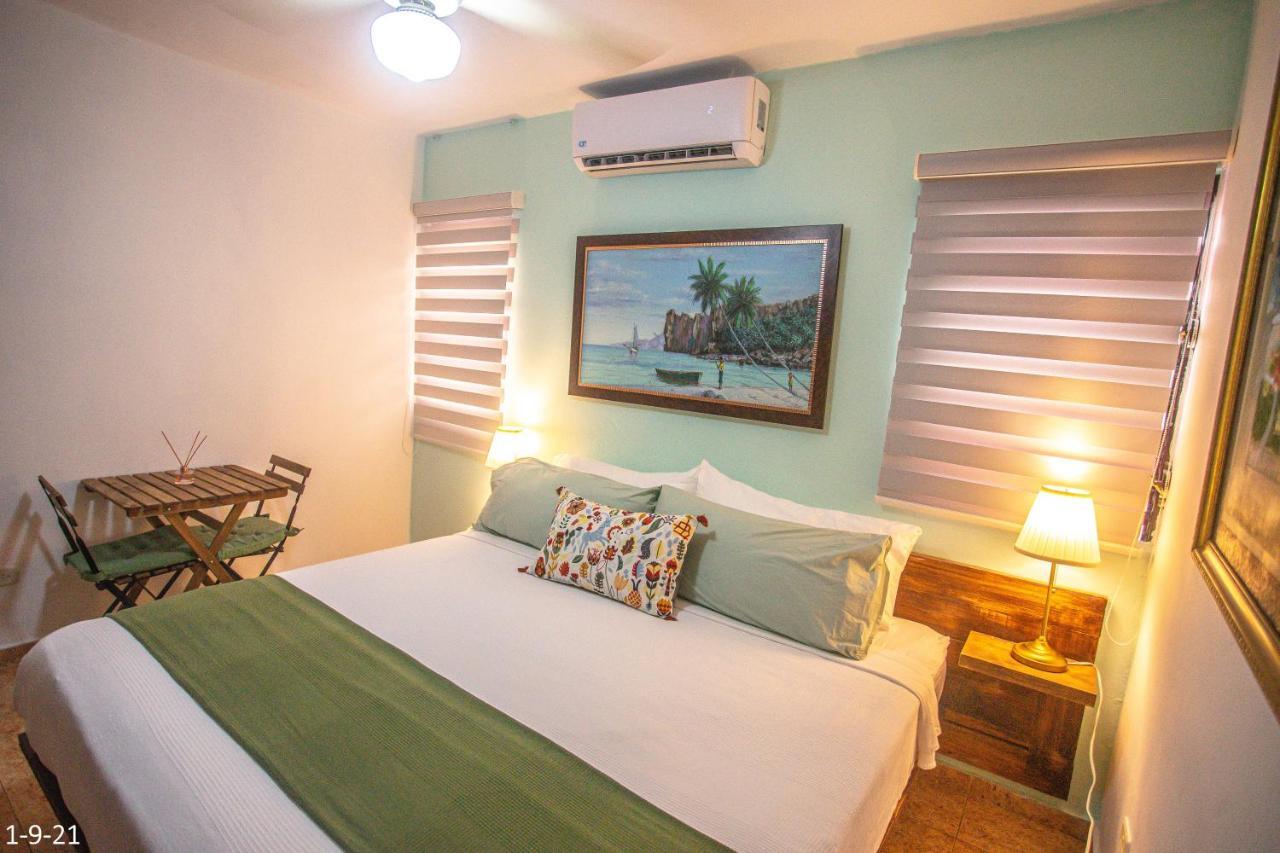 Suite Colonial Santo Domingo Exterior photo