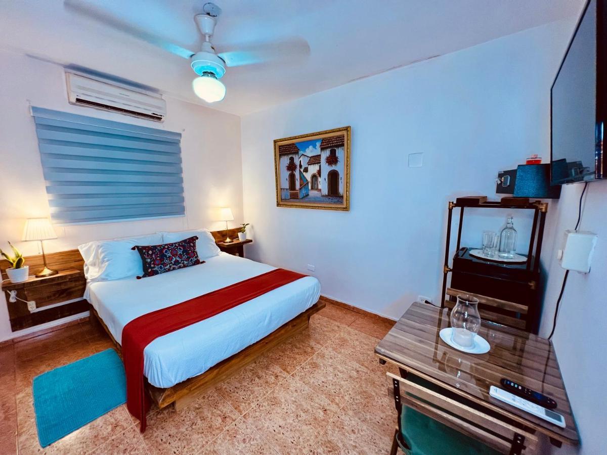 Suite Colonial Santo Domingo Exterior photo